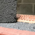 Vermindert spouwmuurisolatie de warmte in de zomer?